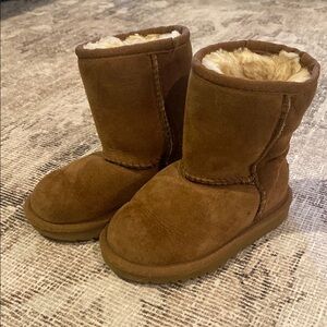 UGG Boots - Toddler 8T - GUC